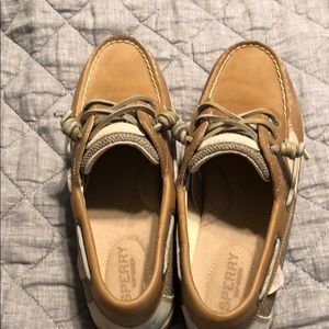 Sperrys boat shoes